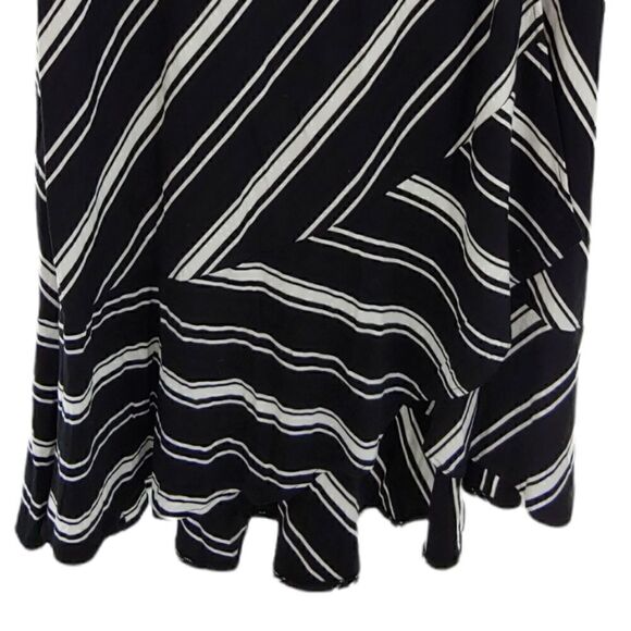 Chico's faux wrap skirt size 8/10 - Picture 4 of 9